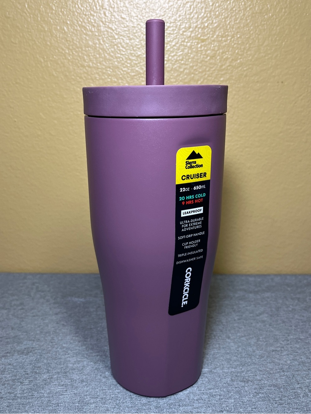 Corkcicle Cruiser Tumbler 22oz Triple-Insulated with Handle & Straw Purple New